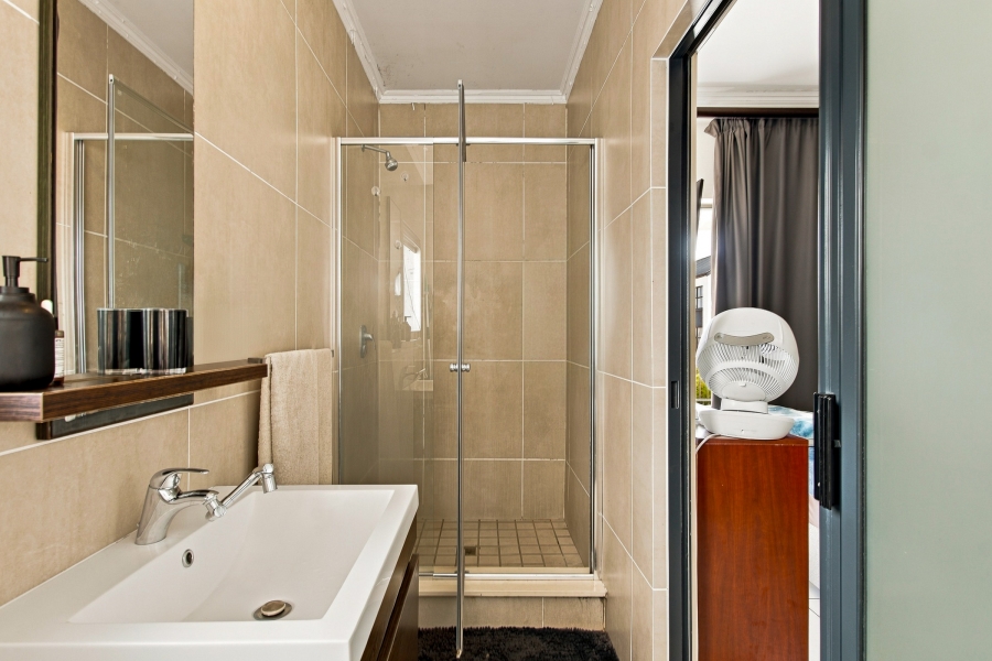 2 Bedroom Property for Sale in De Velde Western Cape
